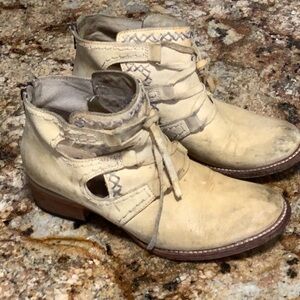 FREEBIRD by Steven Surge Butter Yellow Distressed Cutout Western Ankle Boots